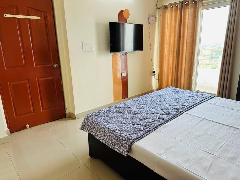Tranquil Apartment Varanasi Luaran gambar